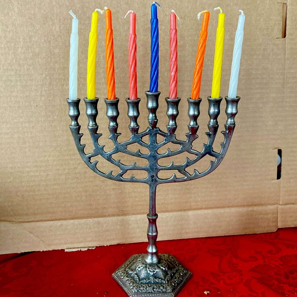 Chanukah Candles Menorah